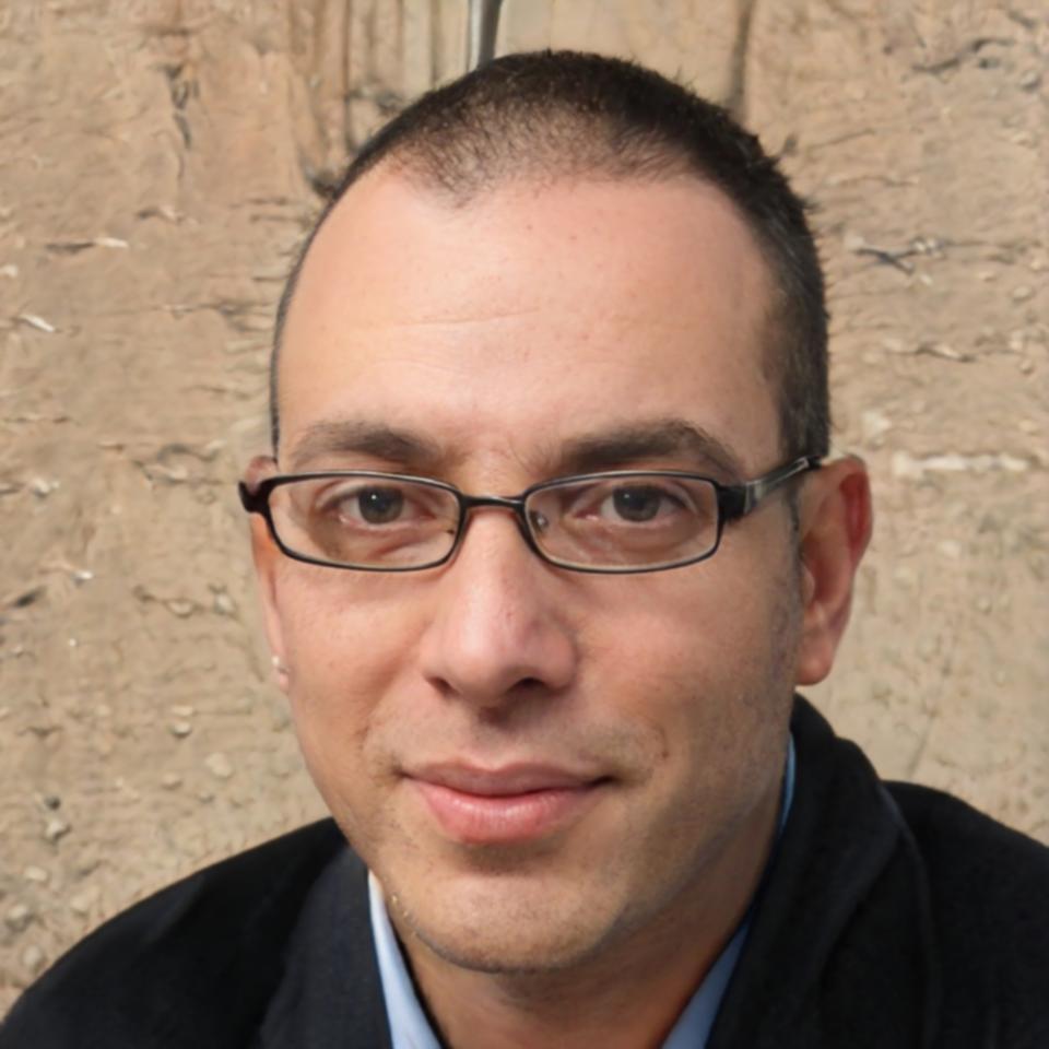 Kiril Petrov, Budget Analysis Instructor